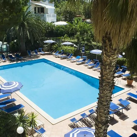 Hotell Le Canne Family &