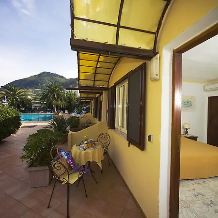 Le Canne Family & Hotell Forio di Ischia